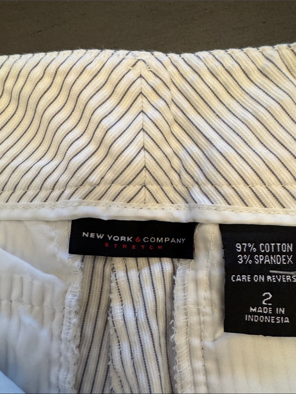 Two pairs women’s shorts - Picture 3 of 3